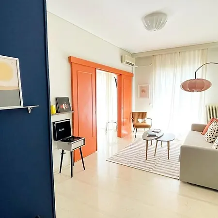 דירה Cybele Apt Downtown