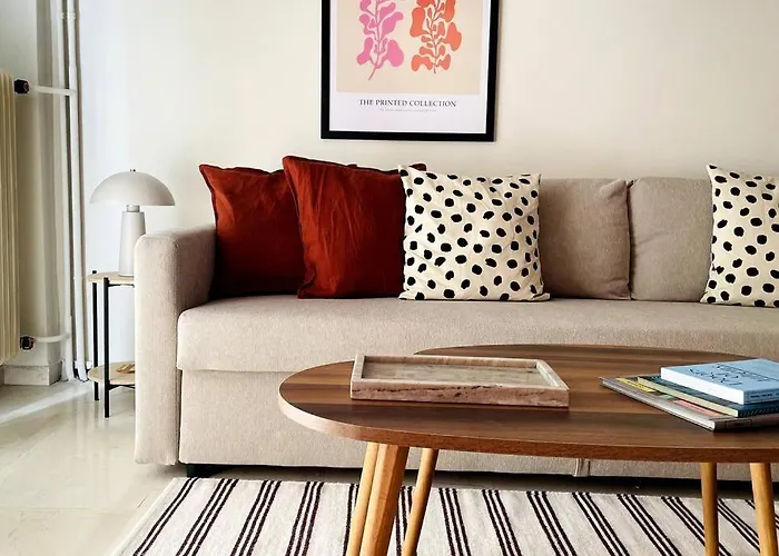 Cybele Downtown Volos