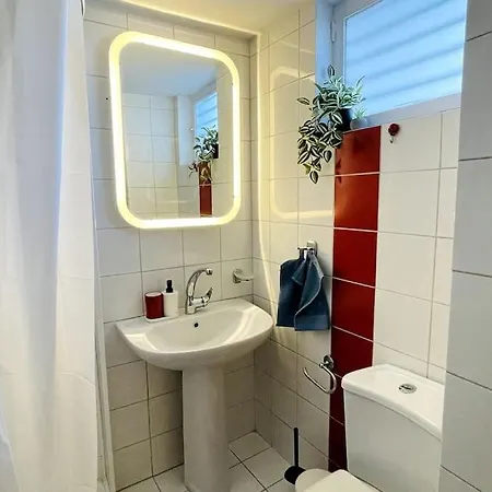 Cybele Apt Downtown فولوس