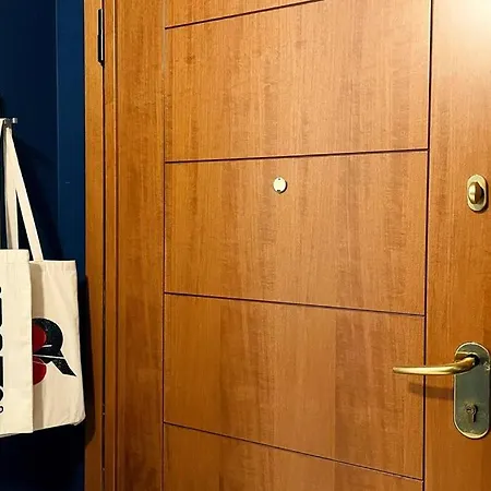 Cybele Apt Downtown *