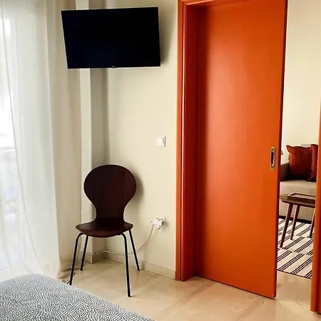 Cybele Apt Downtown فولوس